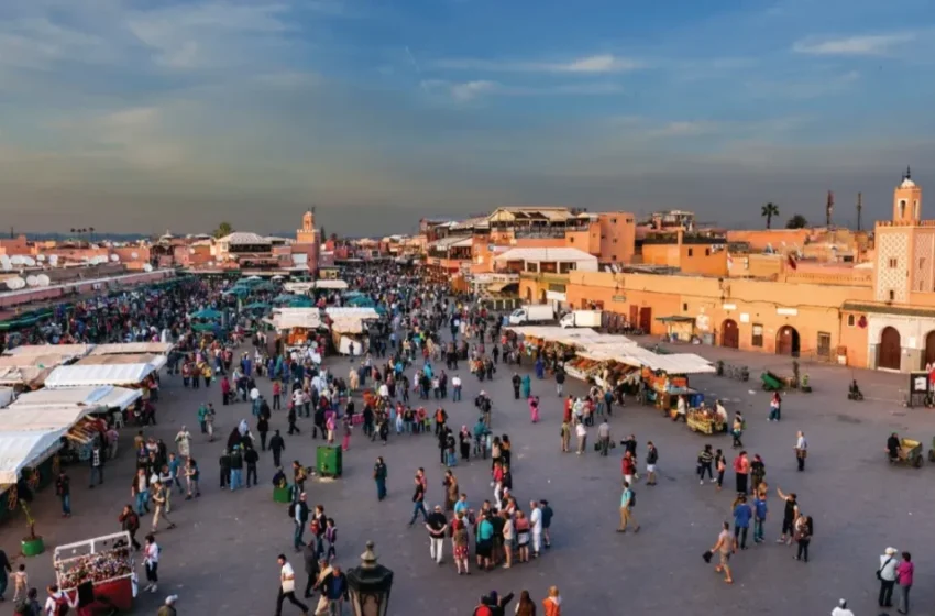  Des architectes réclament la révision du chantier de l’esplanade Jemaa el-Fna à Marrakech