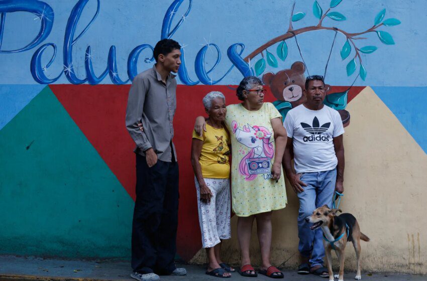  Deux séismes de magnitude 7,2 et 7,5 frappent le Venezuela, Caracas en état d’urgence
