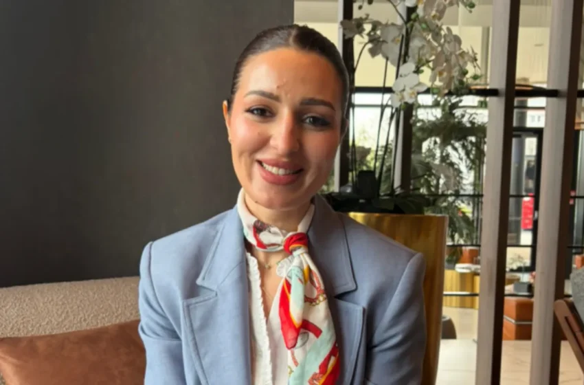  Kamilia Fikri : une mère indépendante réussit à concilier travail et famille à Bruxelles