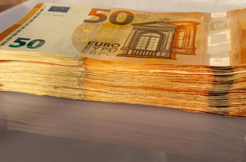  Les nouvelles exigences européennes menacent les transferts des MRE vers le Maroc