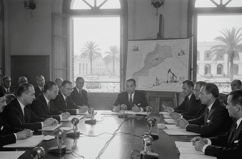  Archives 1956 : Pétrole — la SCP tient son assemblée générale