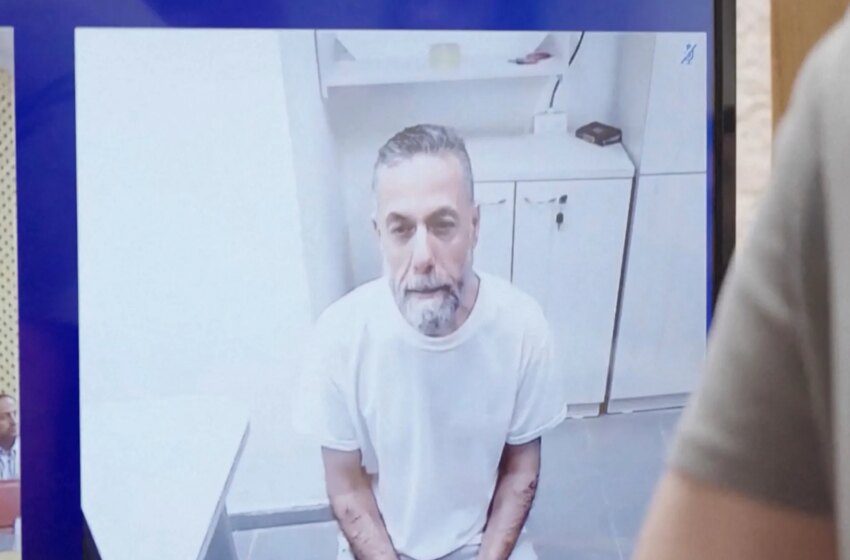  Dr Hussam Abu Safia détenu sans inculpation depuis 555 jours, sa vie en danger