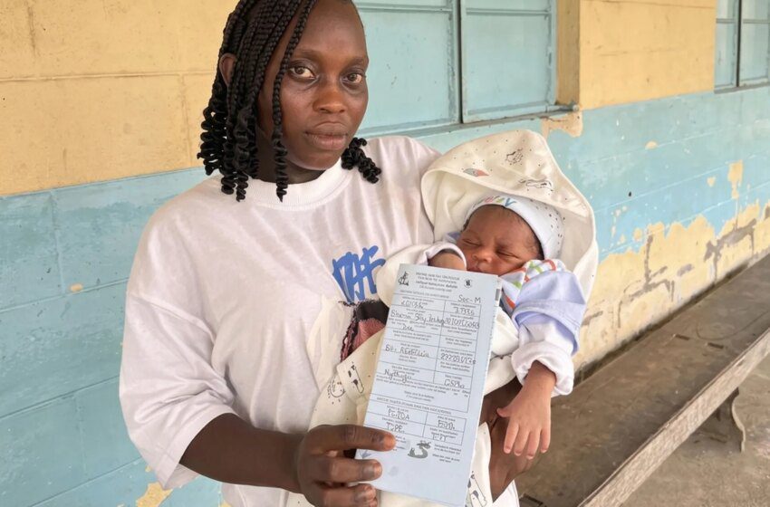  Enregistrement des naissances au Cameroun : mairies et UNICEF enregistrent des milliers d’enfants