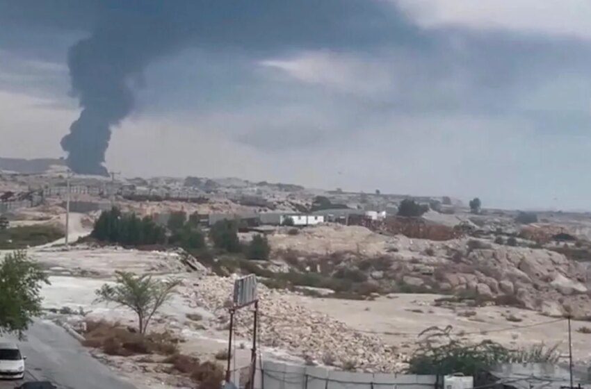  États‑Unis frappent l’Iran, civils tués à Qeshm et riposte vise Koweït et Jordanie
