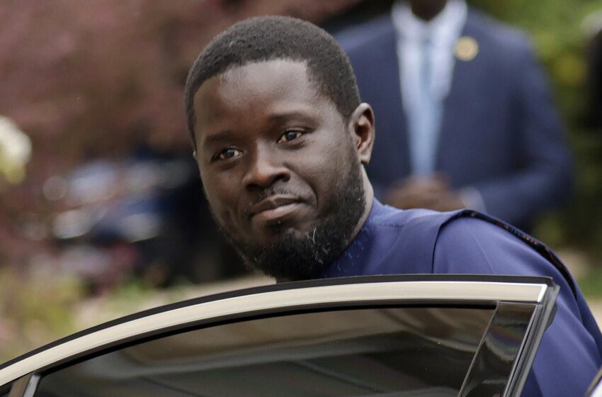  Faye lance Kiiraay et rompt avec Sonko au Sénégal