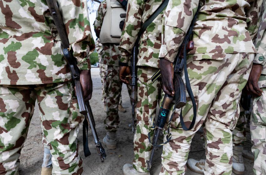  Redditions massives de commandants terroristes au Nigeria renforcent l’OPSC et inquiètent les victimes