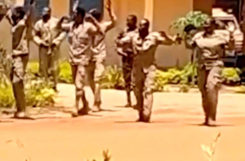  Des dizaines de soldats arrêtés à Niamey après une tentative de coup d’État