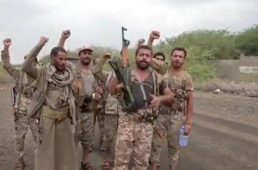  Houthis contrôlent Bab al‑Mandeb après capture de Mokha et Perim