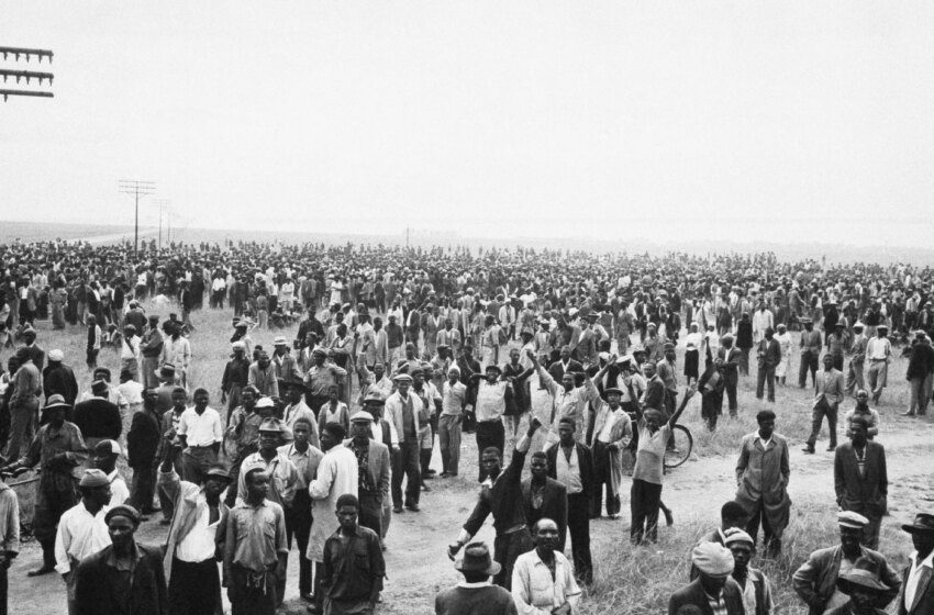  Survivants de Sharpeville demandent réparation et contestent la loi d’indemnisation de 1961