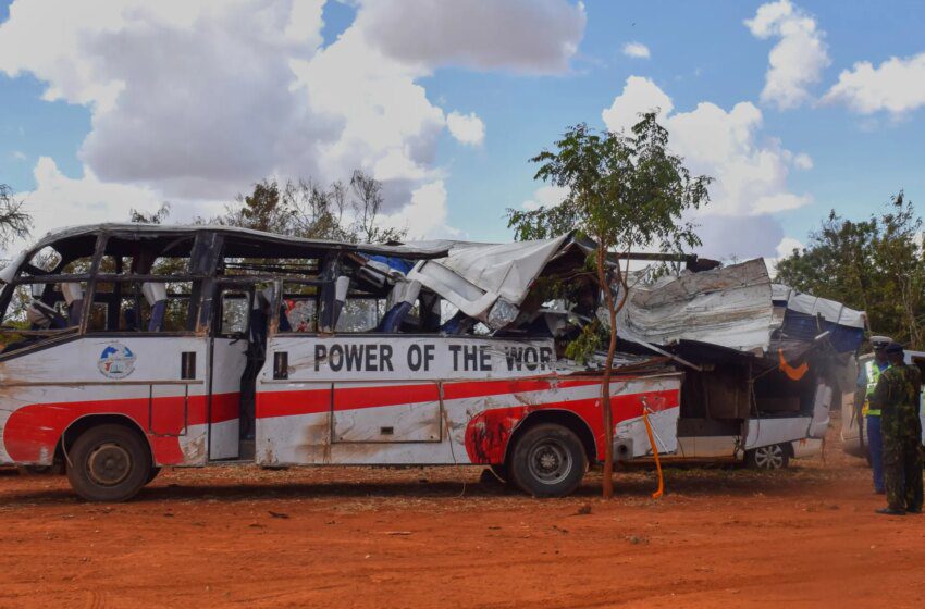  Collision bus-camion sur l’autoroute Nairobi-Mombasa au Kenya fait 24 morts