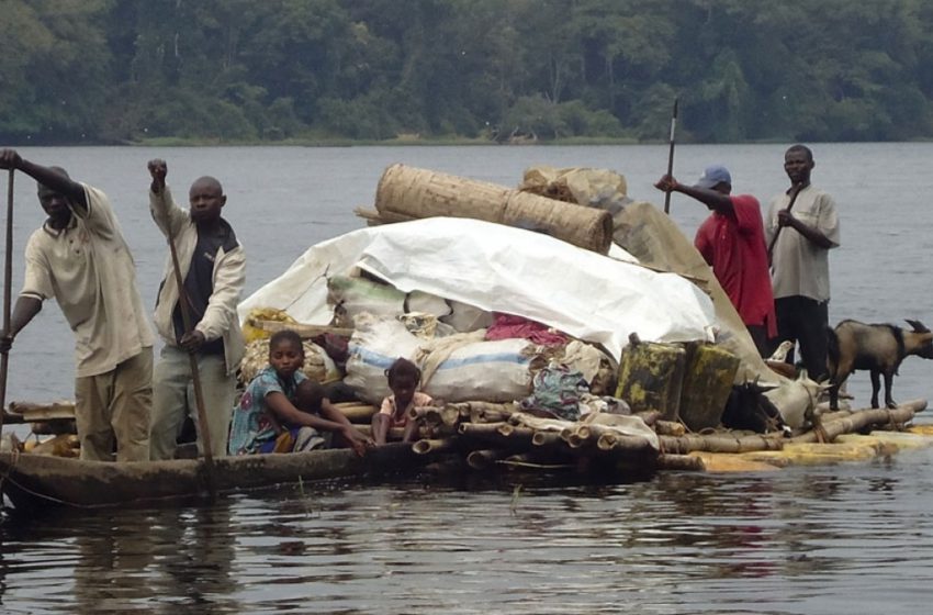  Collision de bateaux en Équateur sur le fleuve Congo : au moins 30 morts