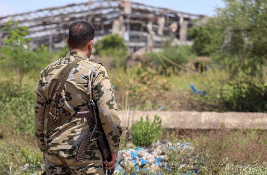  Forces gouvernementales reprennent Dhubab et lancent offensive sur Sanaa près du Bab al-Mandeb
