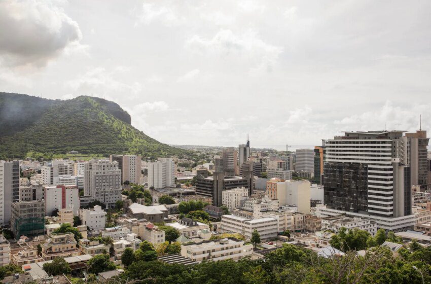  Île Maurice impose un couvre-feu après la fusillade policière sur Elodie Thomas
