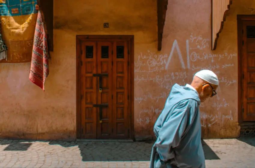  Solitude des seniors au Maroc le rapport Annecy souligne le rôle du voisinage