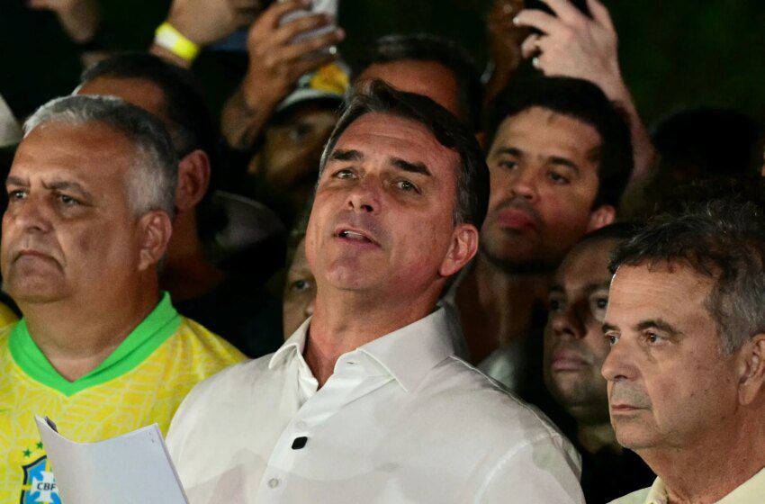  Visas américains pour Flavio Bolsonaro après ordre de remise des passeports